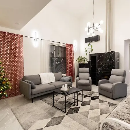 Villa Ak - Modern With Jacuzzi